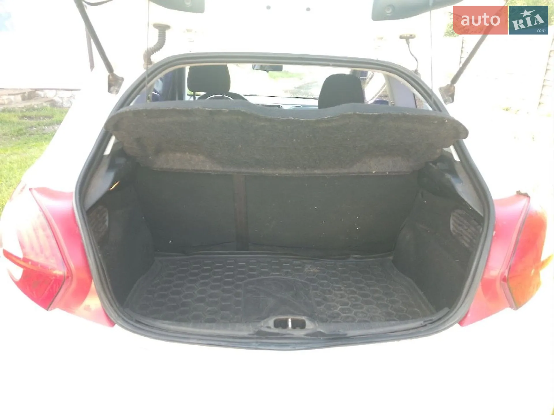 2013 Peugeot 208 - мініатюра 19