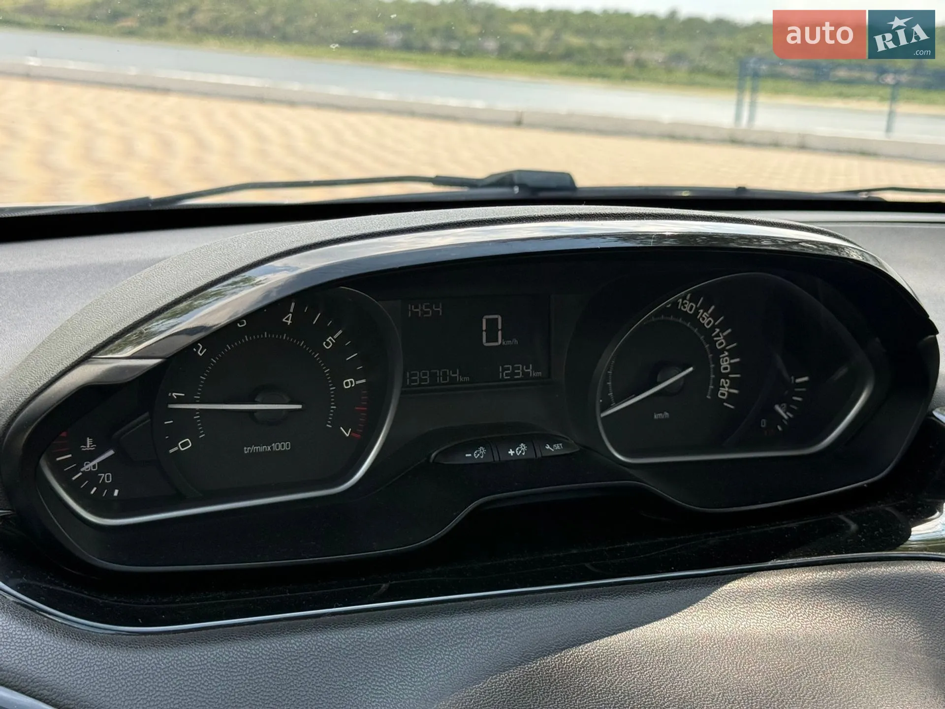 2016 Peugeot 208 - мініатюра 9