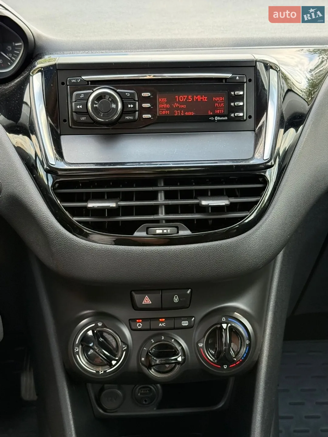 2016 Peugeot 208 - мініатюра 10