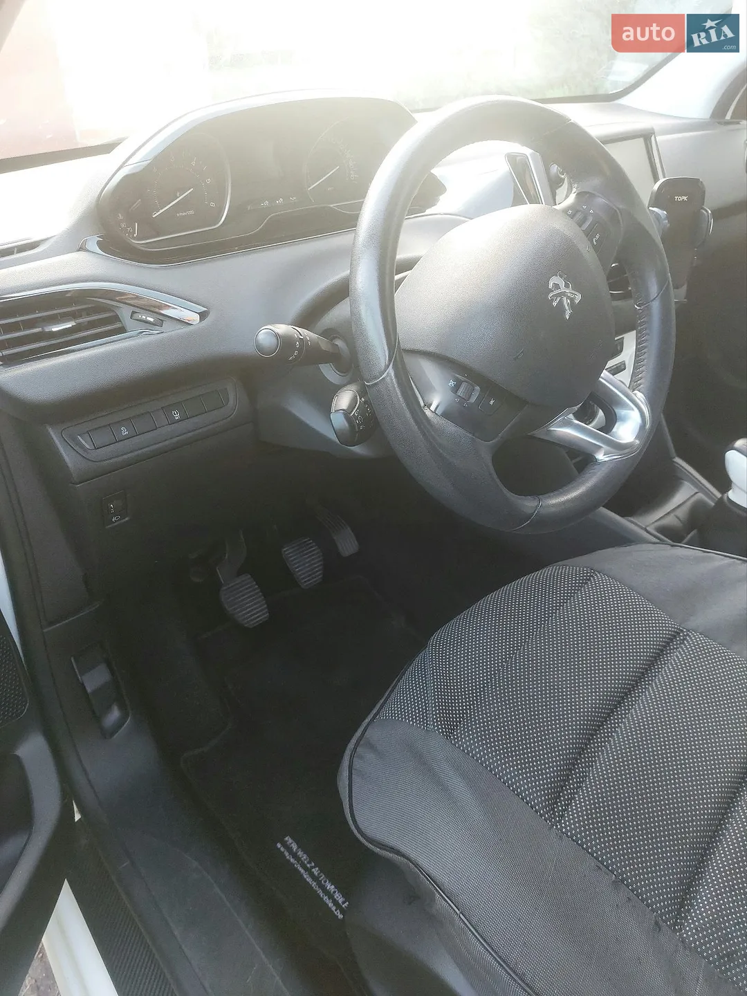 2017 Peugeot 208 - мініатюра 28