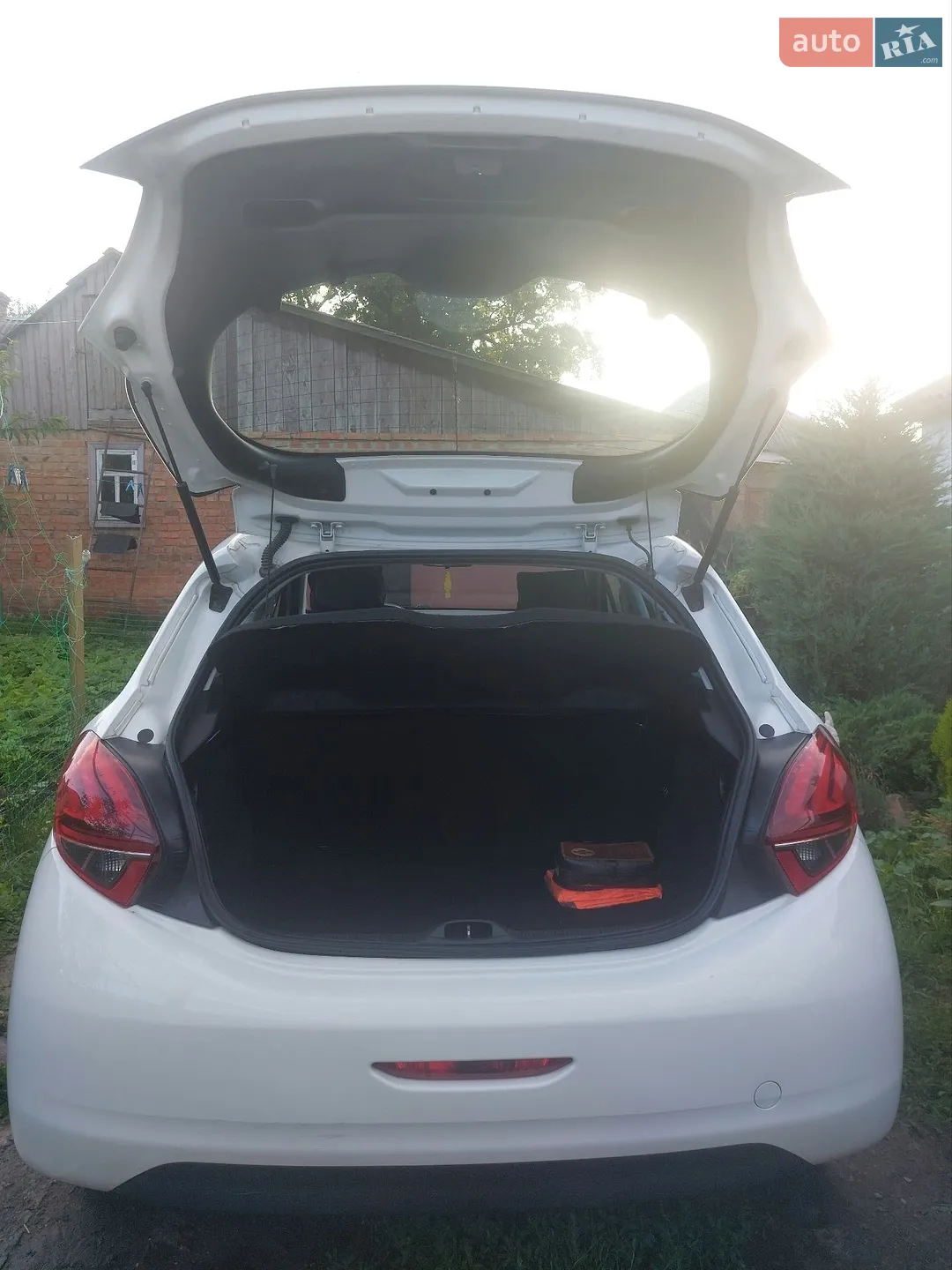 2017 Peugeot 208 - мініатюра 36