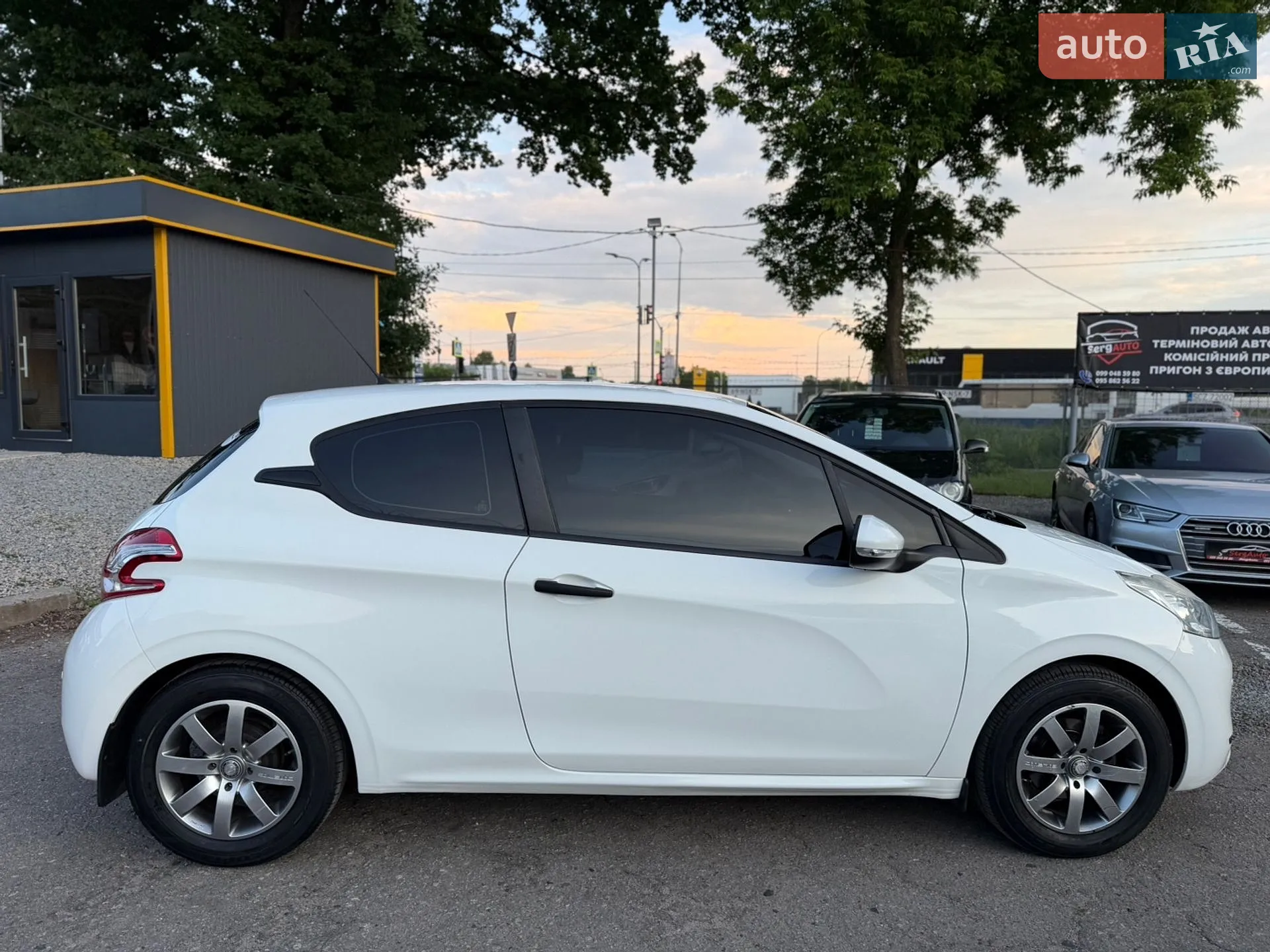 2013 Peugeot 208 - мініатюра 7