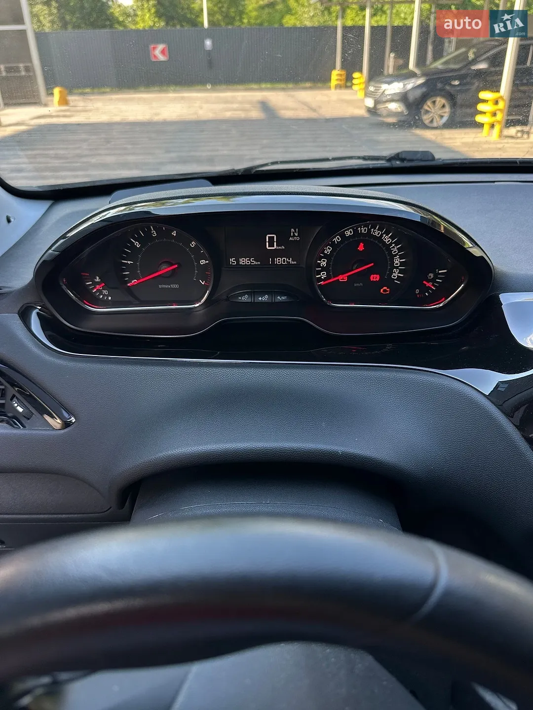 2014 Peugeot 208 - мініатюра 14