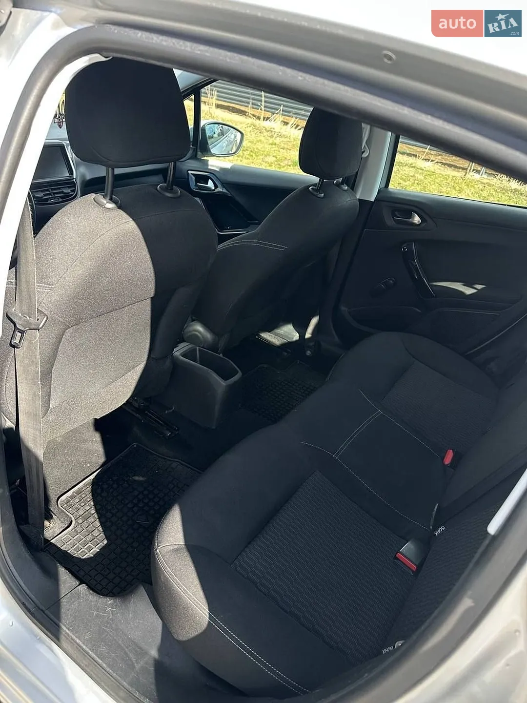 2015 Peugeot 208 - мініатюра 14