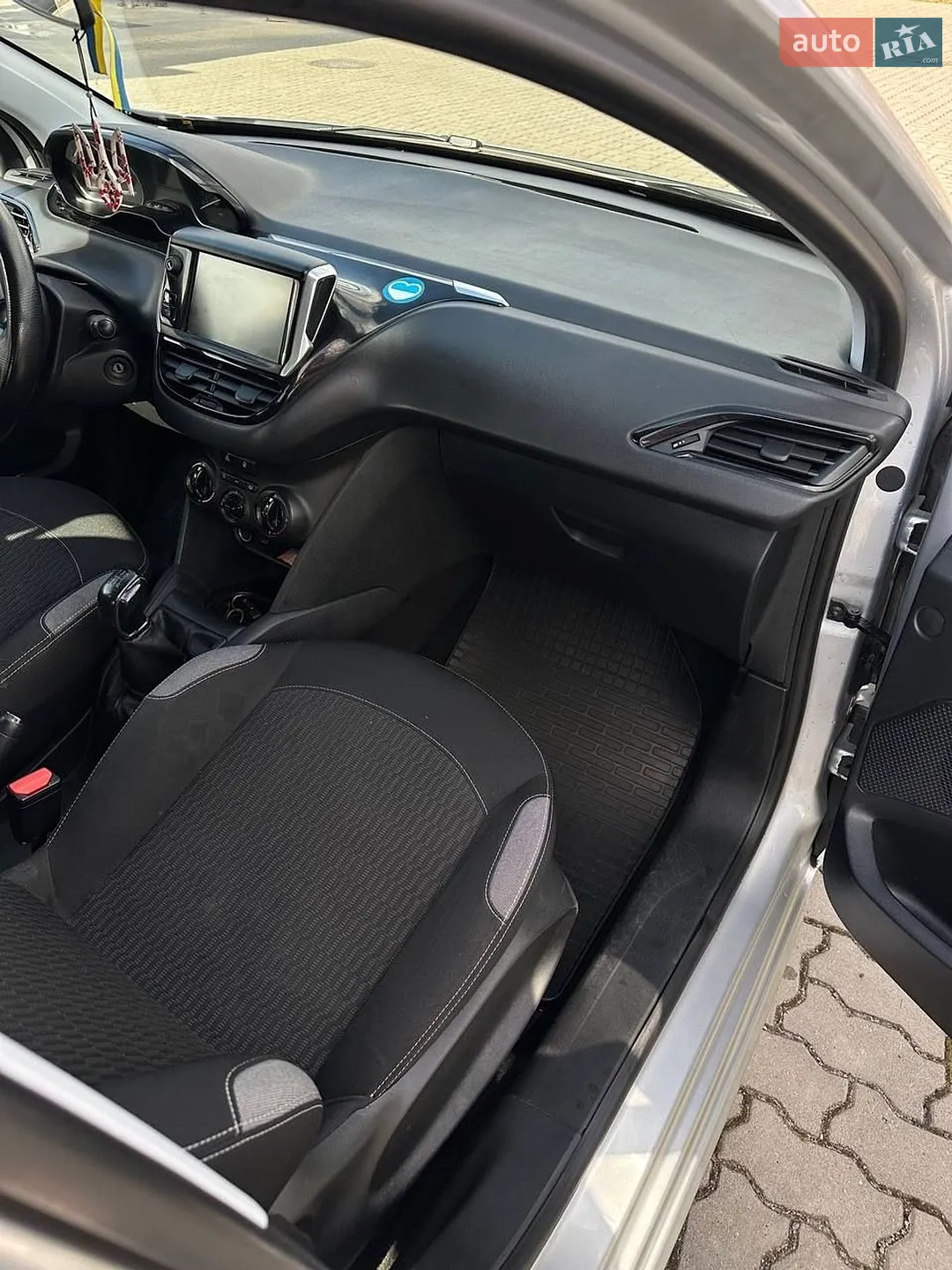 2015 Peugeot 208 - мініатюра 25