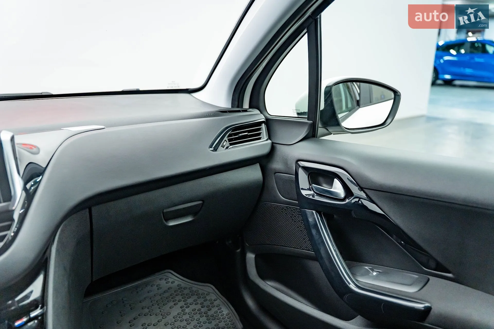 2019 Peugeot 208 - мініатюра 11