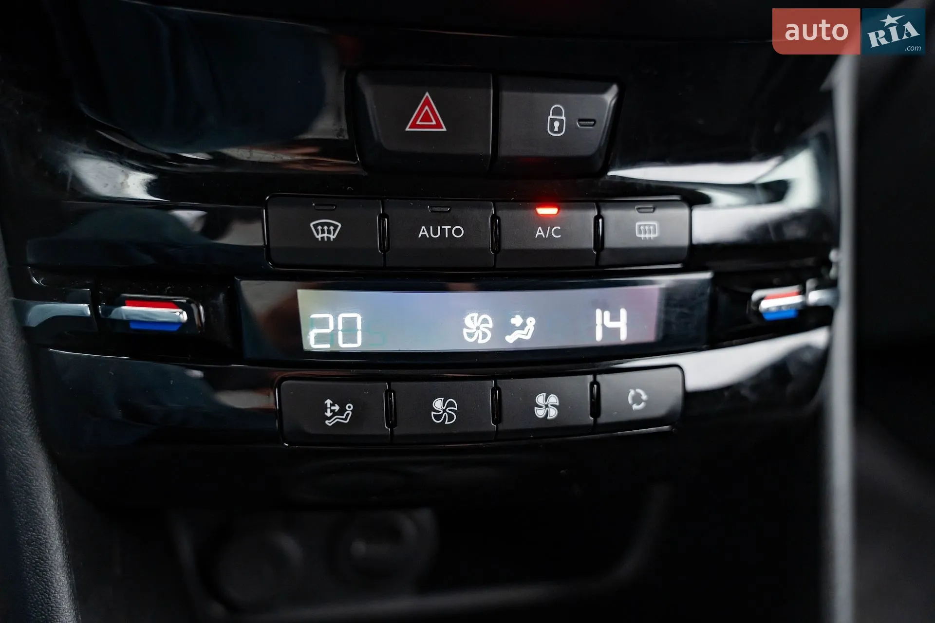 2019 Peugeot 208 - мініатюра 18