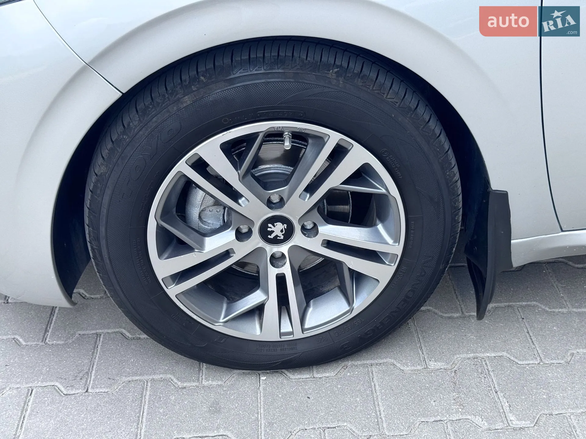 2012 Peugeot 208 - мініатюра 39