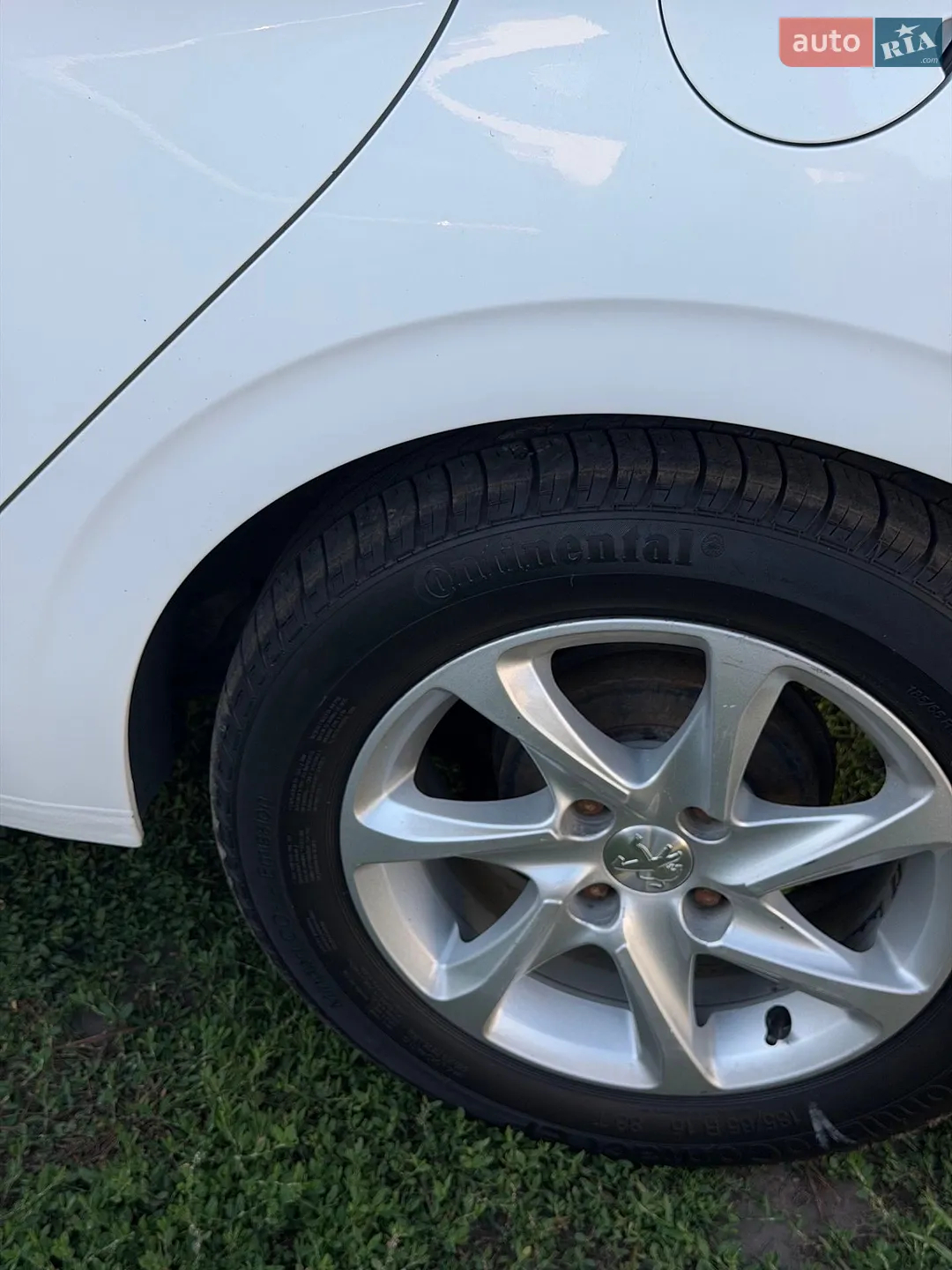 2016 Peugeot 208 - фото 1