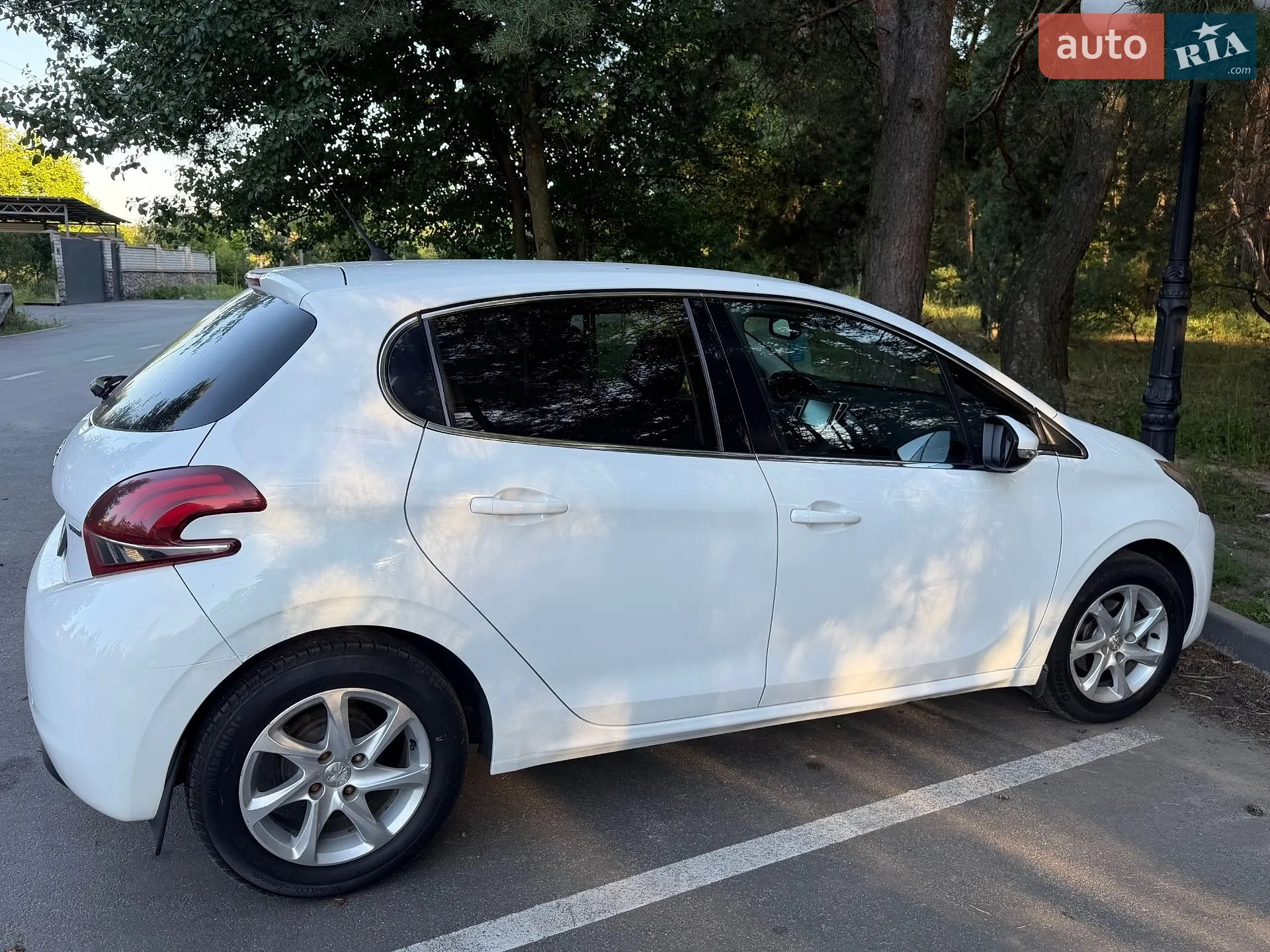 2016 Peugeot 208 - мініатюра 9