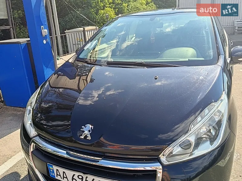 Peugeot 208