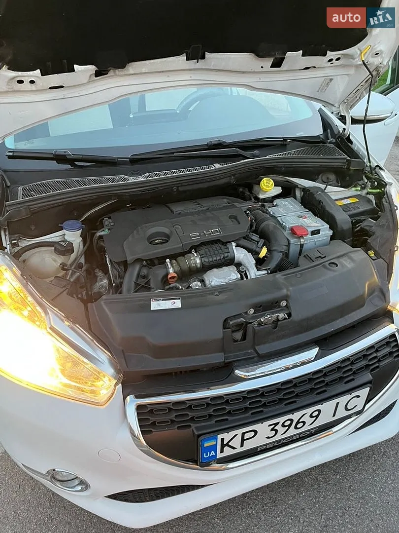 2013 Peugeot 208 - мініатюра 15