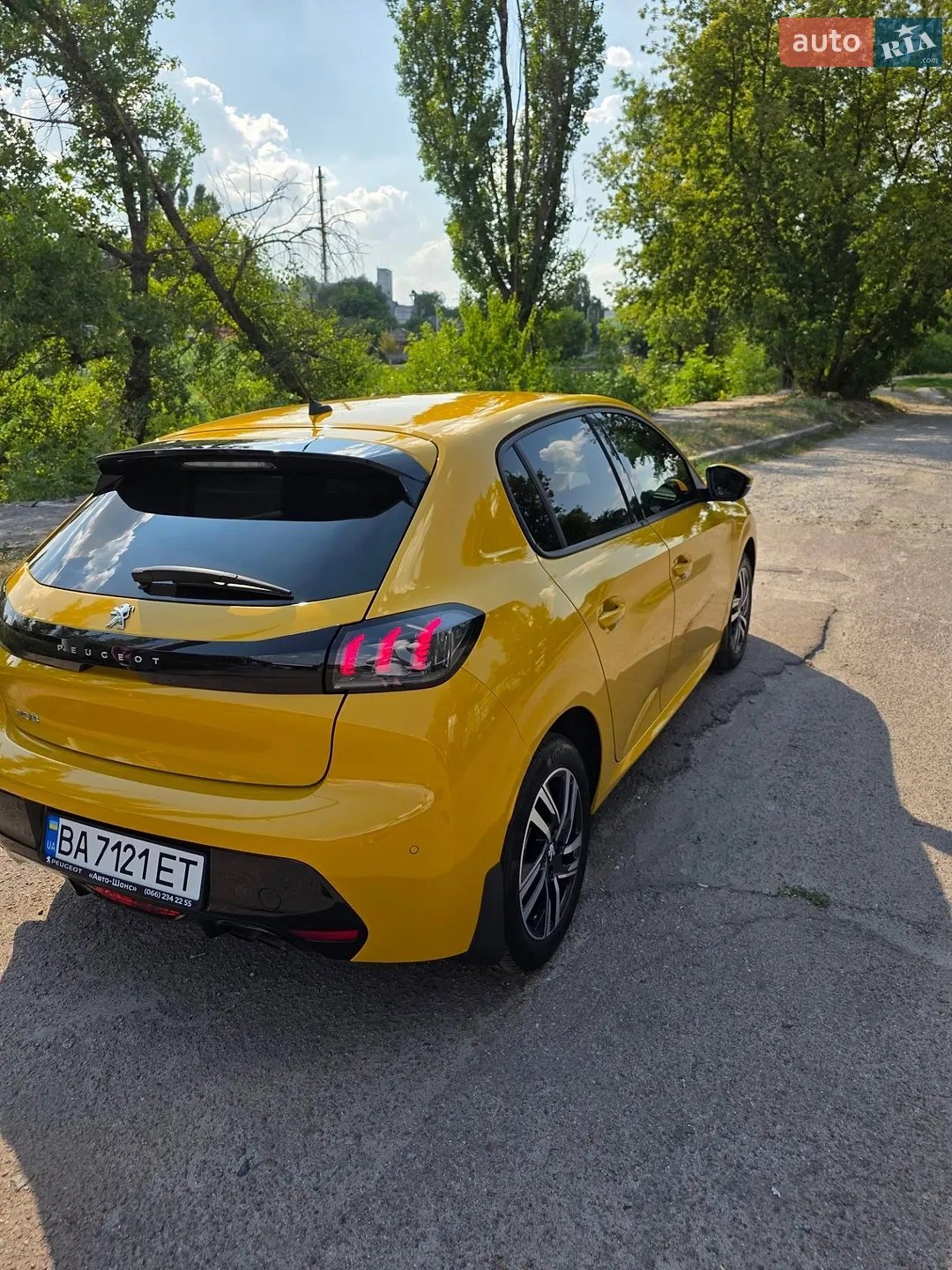 2021 Peugeot 208 - мініатюра 2
