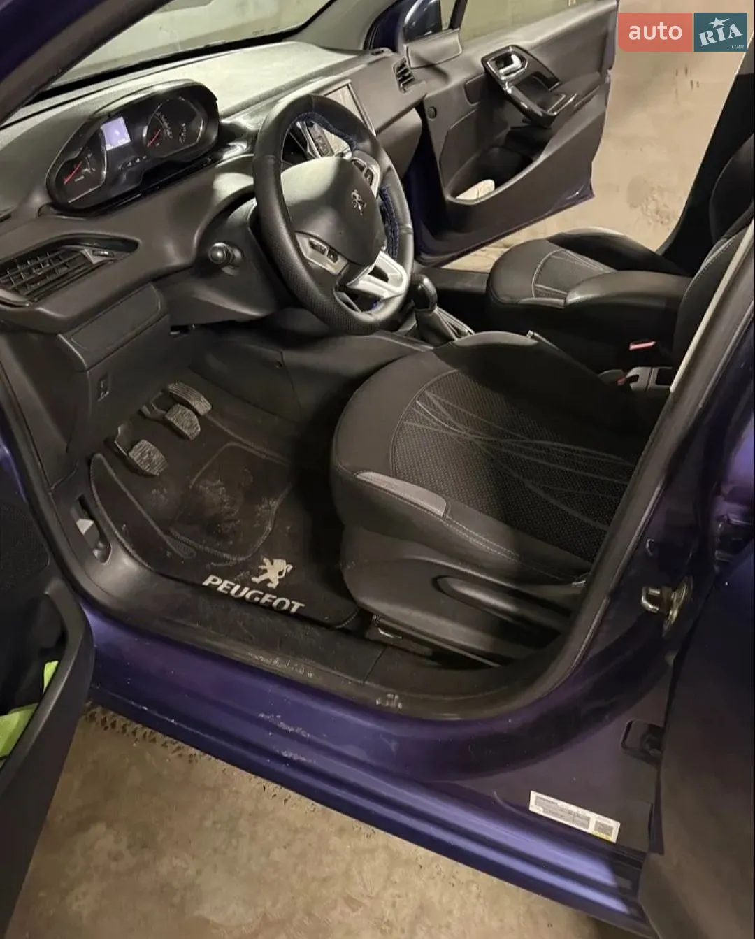 2013 Peugeot 208 - мініатюра 6