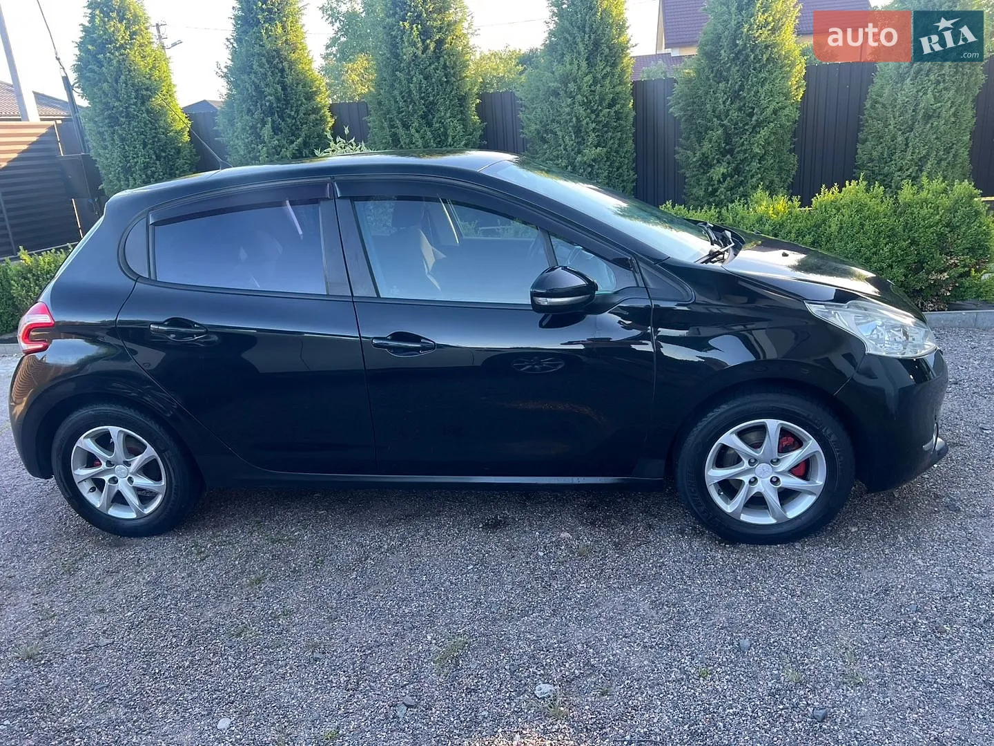 2013 Peugeot 208 - мініатюра 3