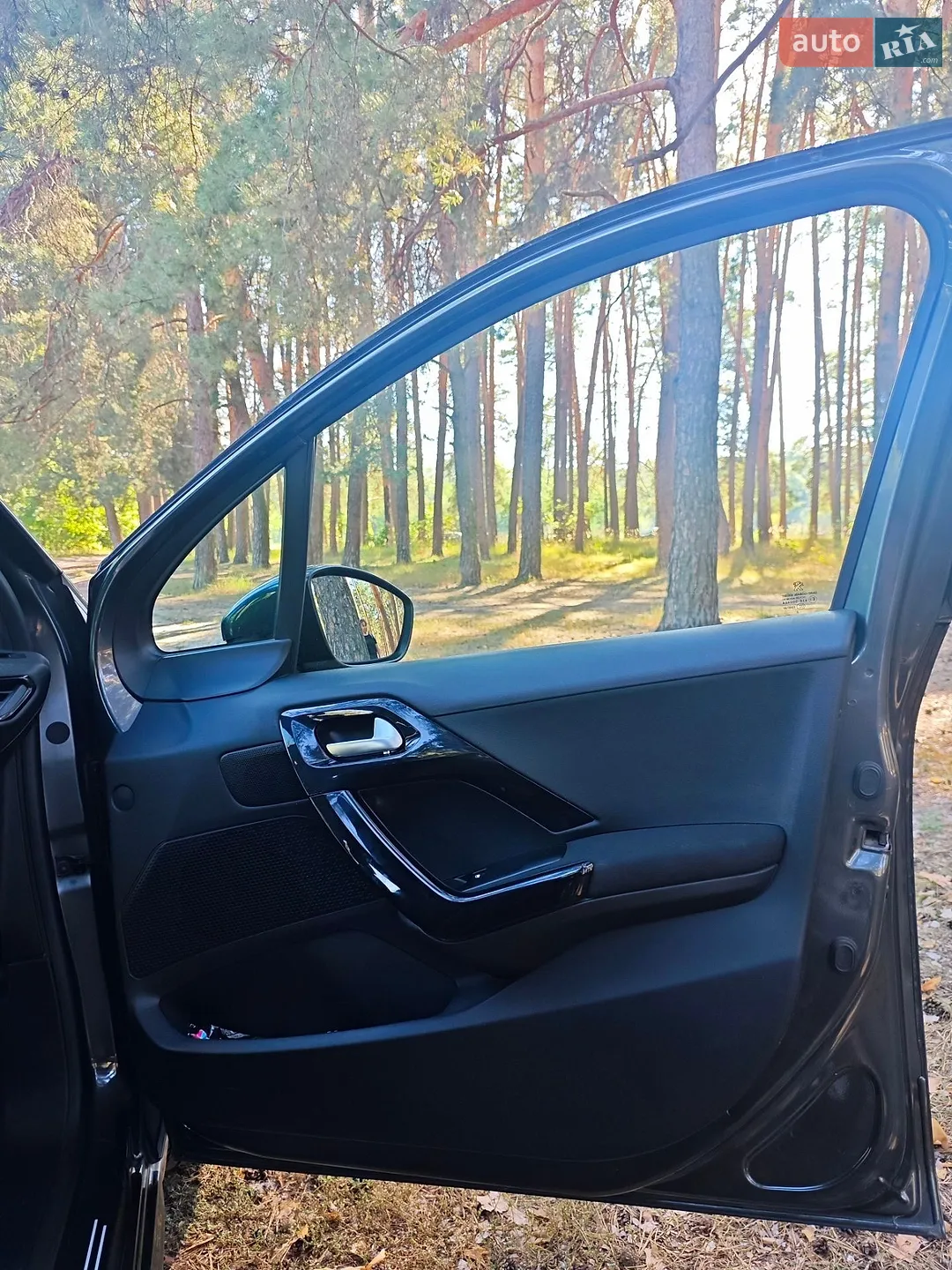 2012 Peugeot 208 - мініатюра 30