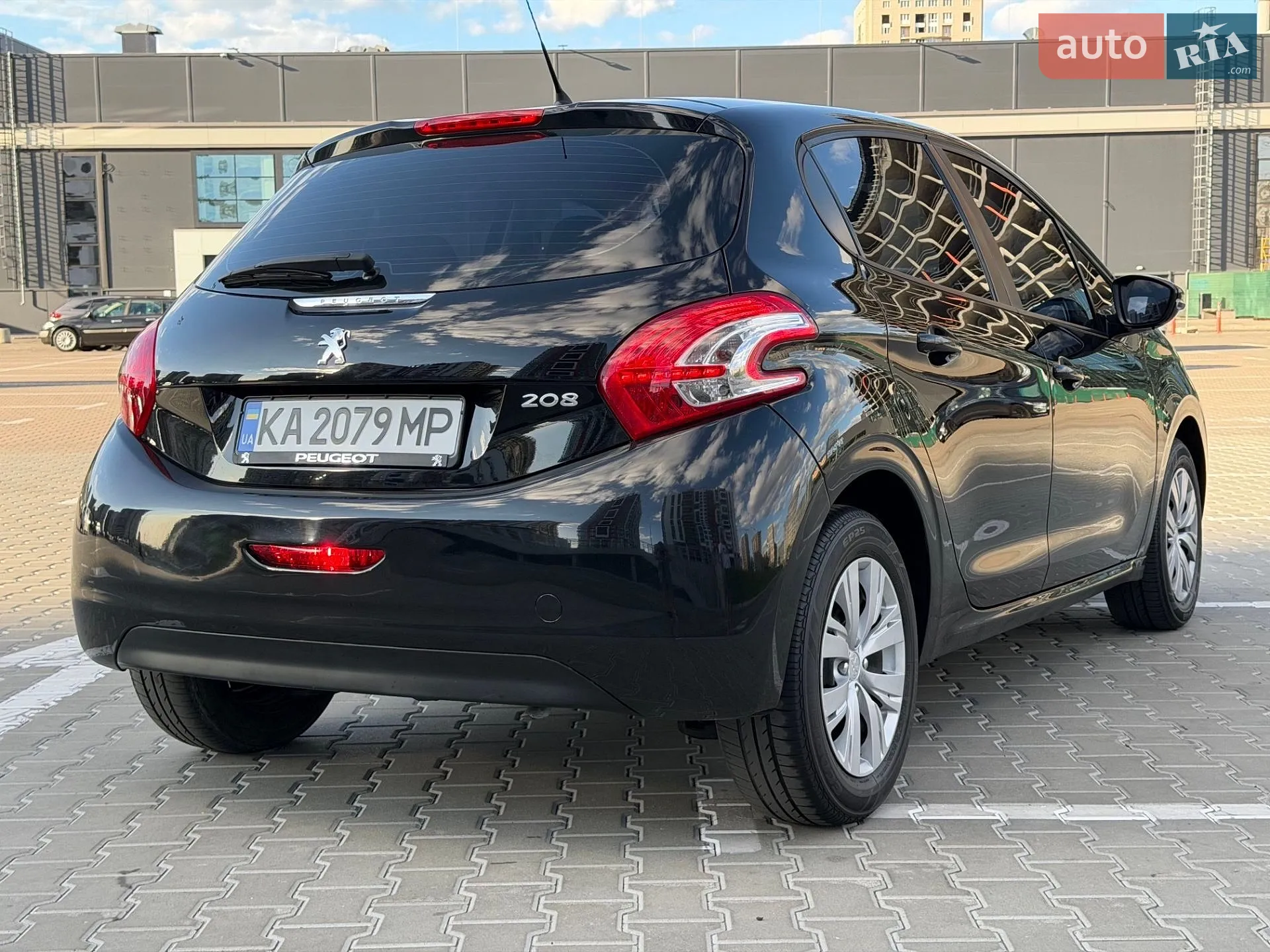 2014 Peugeot 208 - мініатюра 15