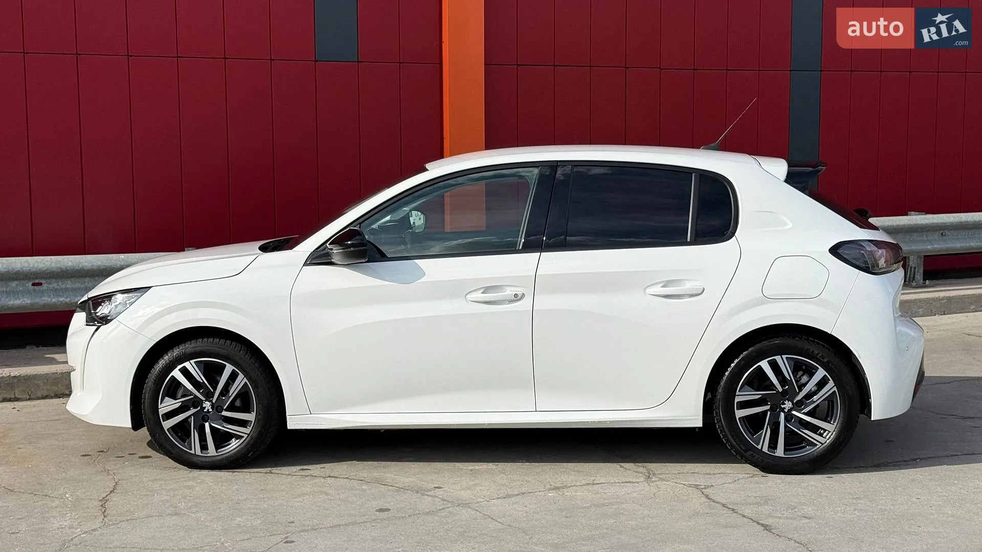 2022 Peugeot 208 - мініатюра 18