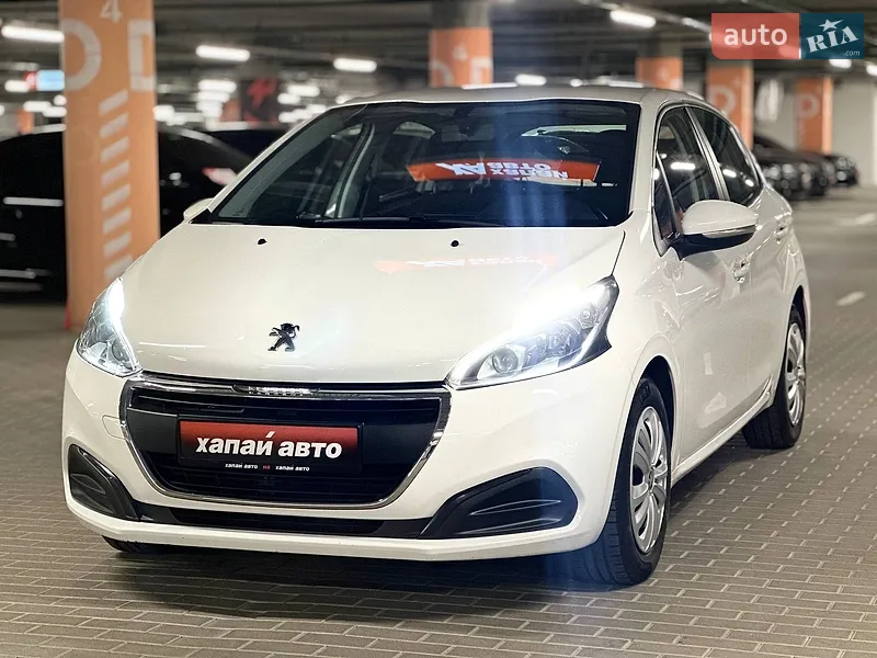 Peugeot 208 2016