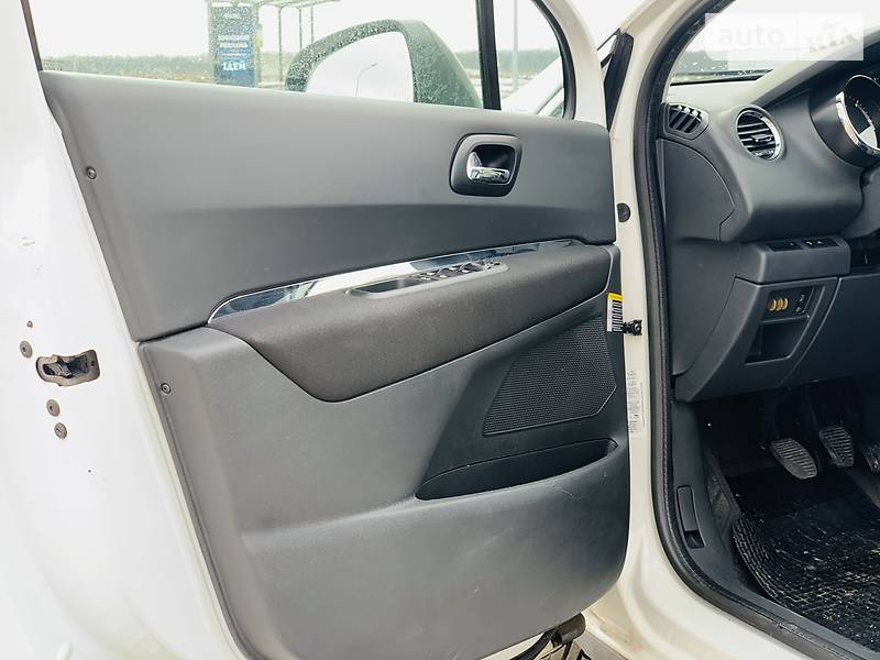 Позашляховик / Кросовер Peugeot 3008 2011 в Вінниці фото 22 Позашляховик / Кросовер Peugeot 3008 2011 в Вінниці