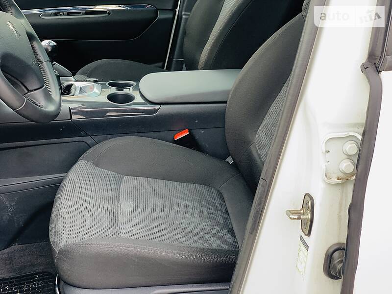 Позашляховик / Кросовер Peugeot 3008 2011 в Вінниці фото 25 Позашляховик / Кросовер Peugeot 3008 2011 в Вінниці