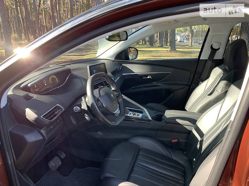 Позашляховик / Кросовер Peugeot 3008 2016 в Житомирі