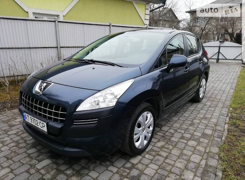 Позашляховик / Кросовер Peugeot 3008 2011 в 