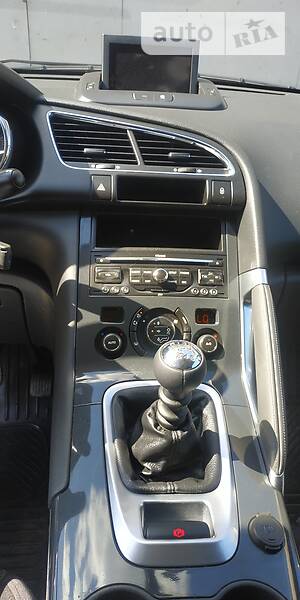 Хетчбек Peugeot 3008 2010 в Дубні фото 22 Хетчбек Peugeot 3008 2010 в Дубні