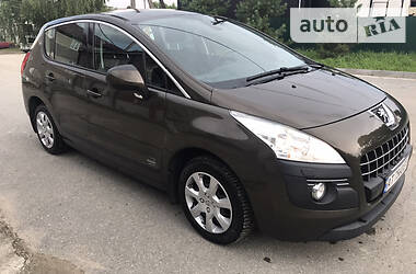 Внедорожник / Кроссовер Peugeot 3008 2009 в Снятине