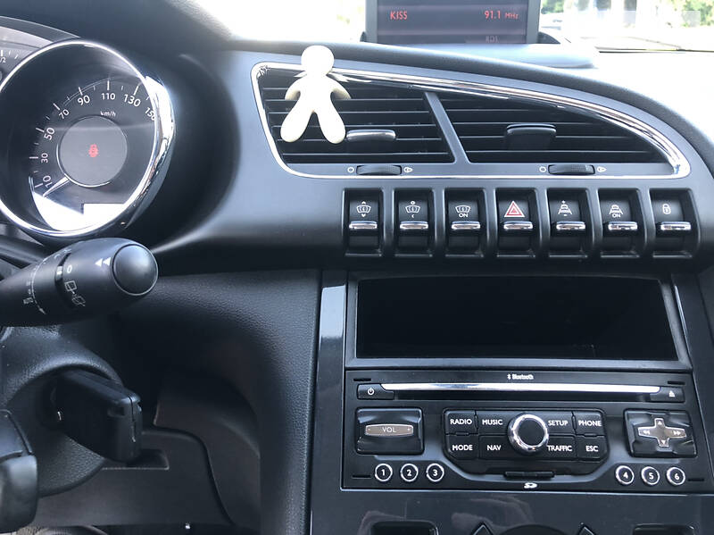 Універсал Peugeot 3008 2011 в Львові фото 12 Універсал Peugeot 3008 2011 в Львові