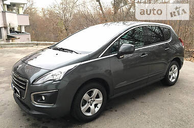 Позашляховик / Кросовер Peugeot 3008 2016 в Києві