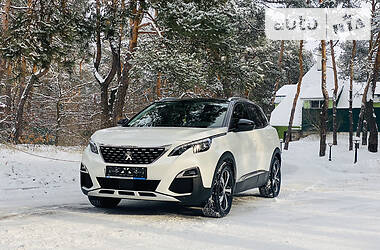 Внедорожник / Кроссовер Peugeot 3008 2017 в Киеве