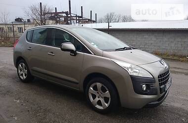 Внедорожник / Кроссовер Peugeot 3008 2010 в Бучаче