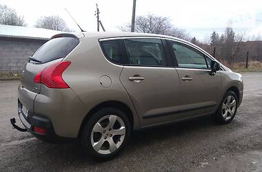 Внедорожник / Кроссовер Peugeot 3008 2010 в Бучаче