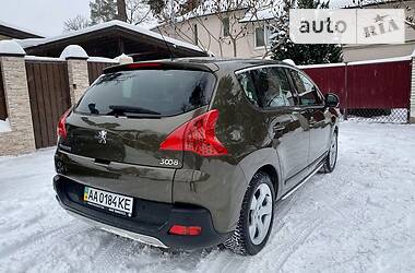 Седан Peugeot 3008 2010 в Киеве