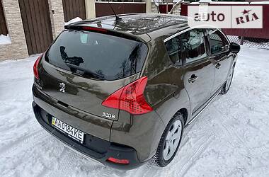 Седан Peugeot 3008 2010 в Киеве