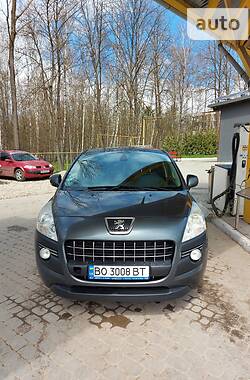 Хетчбек Peugeot 3008 2010 в Тернополі