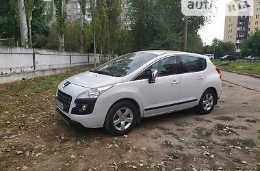 Минивэн Peugeot 3008 2011 в Днепре