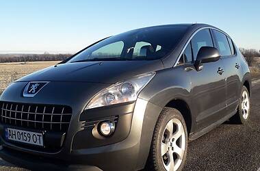 Внедорожник / Кроссовер Peugeot 3008 2011 в 