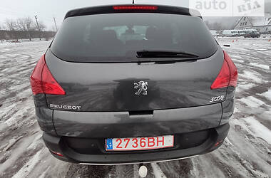 Универсал Peugeot 3008 2013 в Киеве