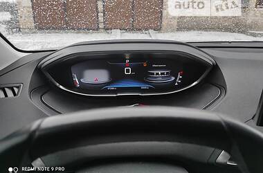 Позашляховик / Кросовер Peugeot 3008 2018 в Черкасах