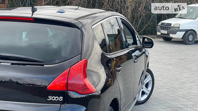 Внедорожник / Кроссовер Peugeot 3008 2010 в Стрые