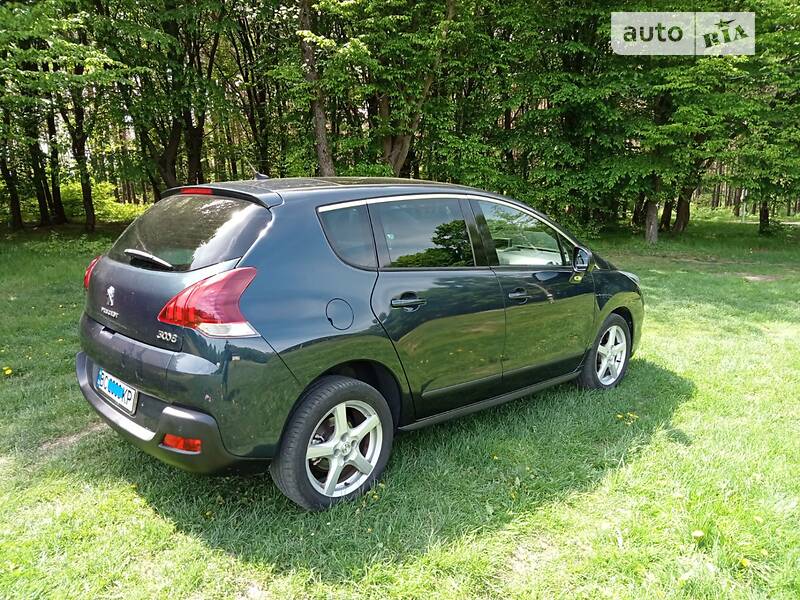 Універсал Peugeot 3008 2014 в Львові