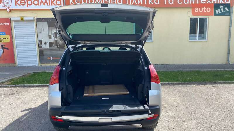 Позашляховик / Кросовер Peugeot 3008 2010 в Самборі