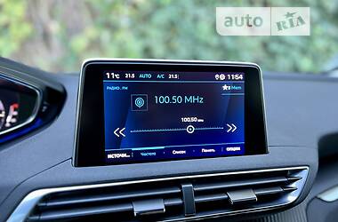 Универсал Peugeot 3008 2021 в 