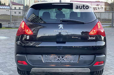 Внедорожник / Кроссовер Peugeot 3008 2013 в 