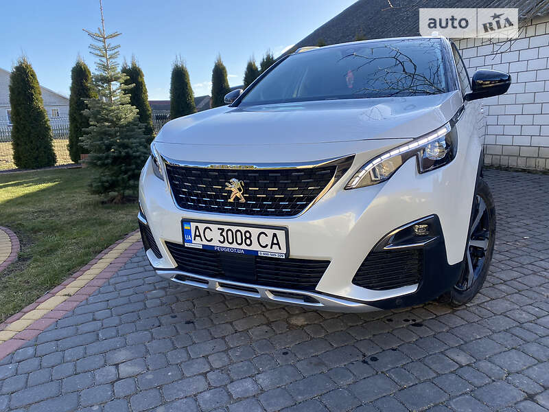 Позашляховик / Кросовер Peugeot 3008 2017 в Камені-Каширському