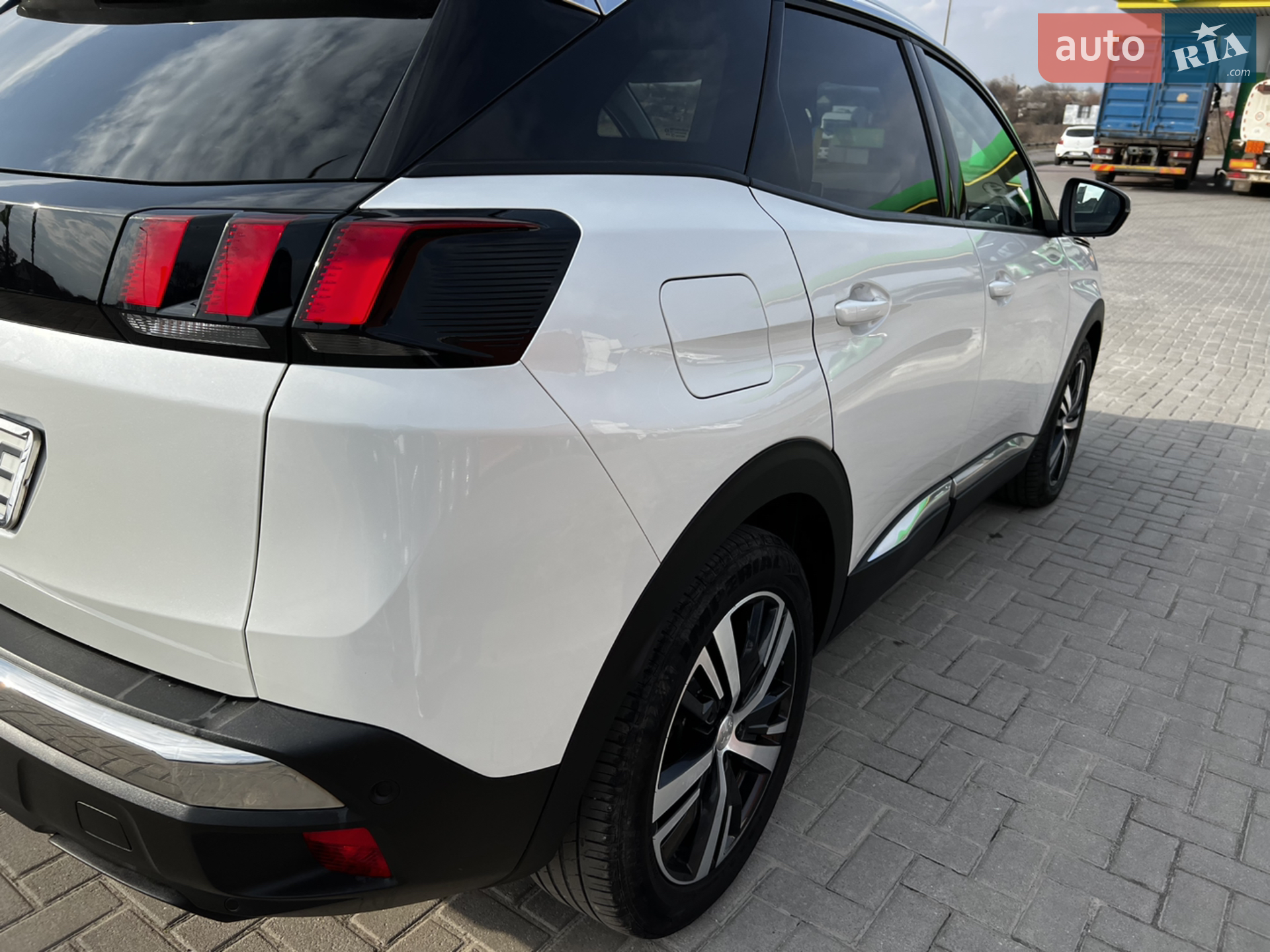 2017 Peugeot 3008 - мініатюра 10
