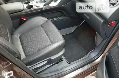 Внедорожник / Кроссовер Peugeot 3008 2013 в 