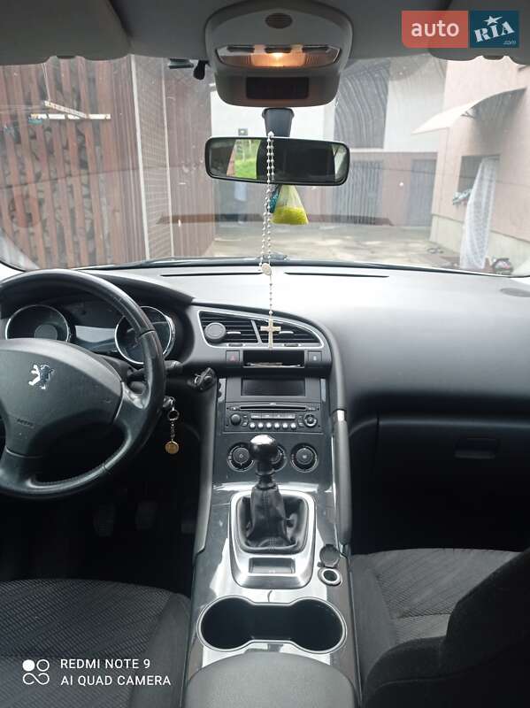 Внедорожник / Кроссовер Peugeot 3008 2009 в Тячеве